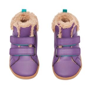 Ten Little furry boots, size 6.5